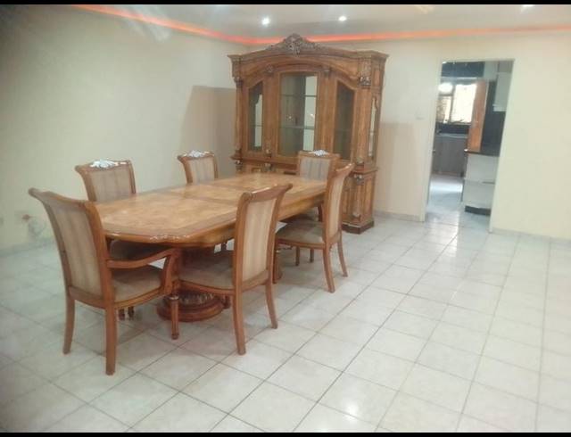 4 BEDROOM HOUSE FOR SALE IN NEWLANDS WEST